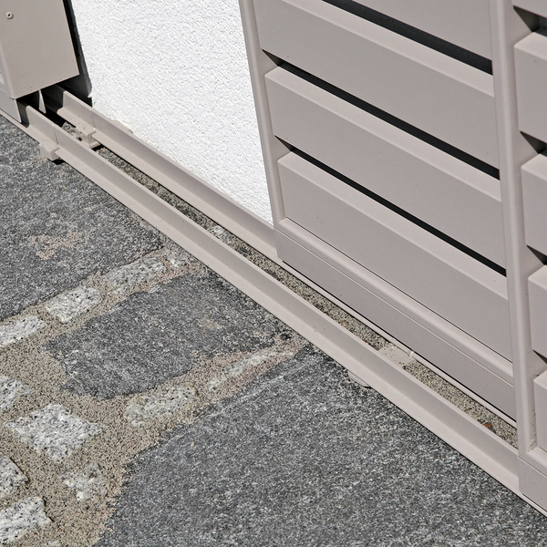 Schiebeladen aus Aluminium