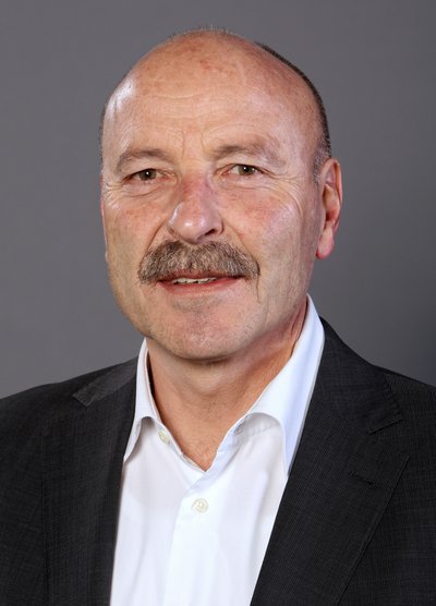 Urs Aeschbach,
Directeur